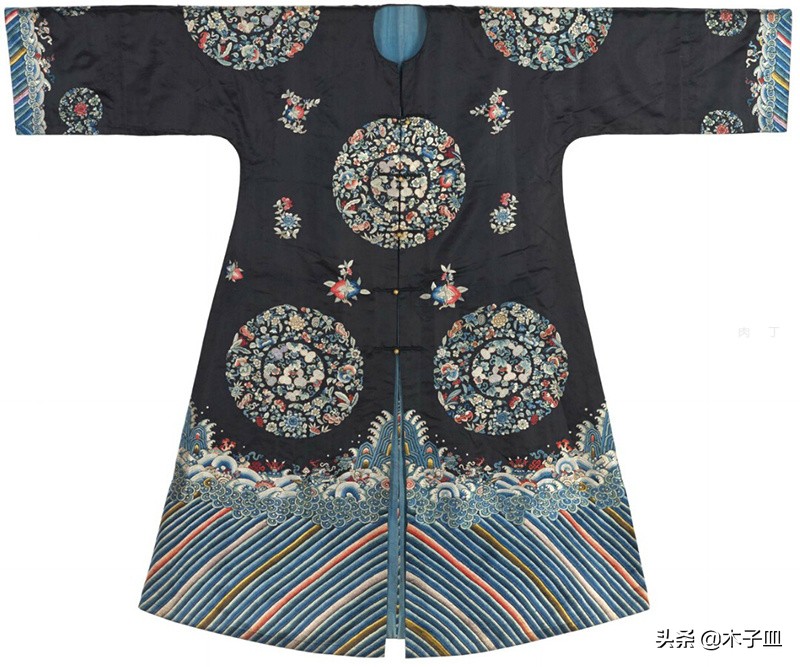 清代贵妇服饰,清朝贵妇装扮