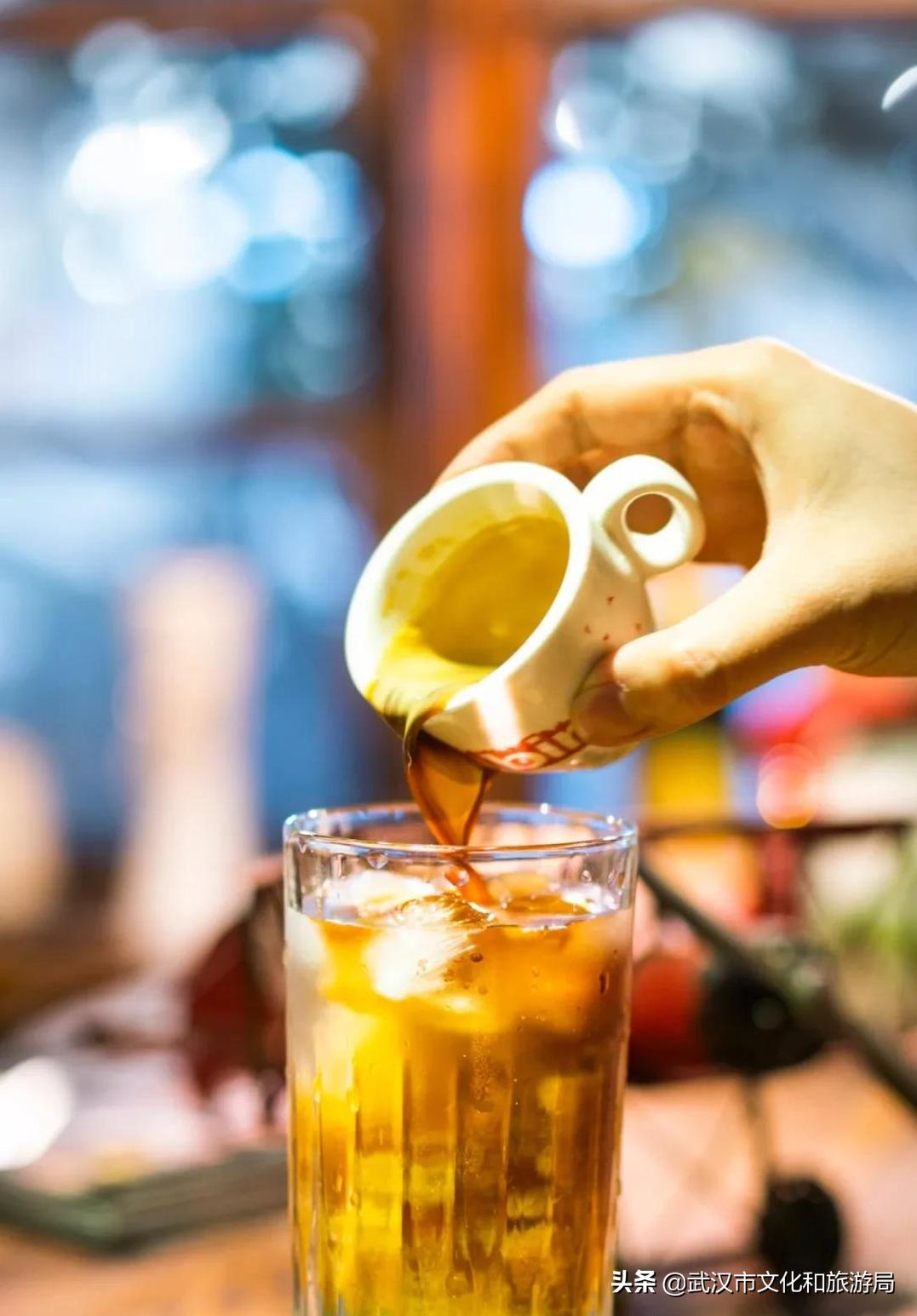 这条路藏着武汉人舌尖上的咖啡和喜头鱼