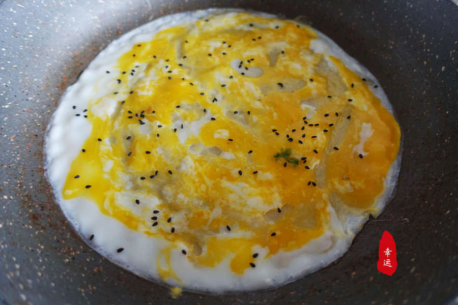 纯手工煎饼又薄又脆好吃,家庭版薄脆煎饼