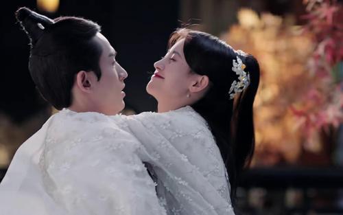 遇见能让你变回孩子的人,遇到一个爱你的人会让你变回小孩