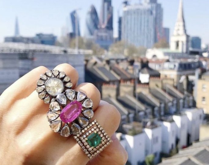 昂贵的品牌钻戒,高价买的钻戒