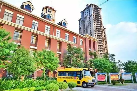 南宁英华学校是贵族学校吗,南宁贵族学校名单