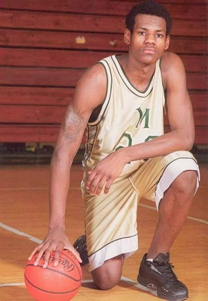 adidas创造传奇,麦迪重新穿adidas