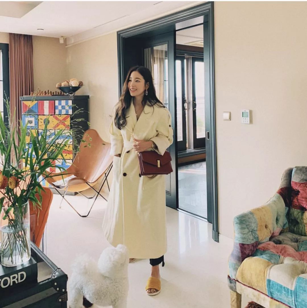 欧美时尚博主穿搭示范冬,韩系慵懒风冬季穿搭博主