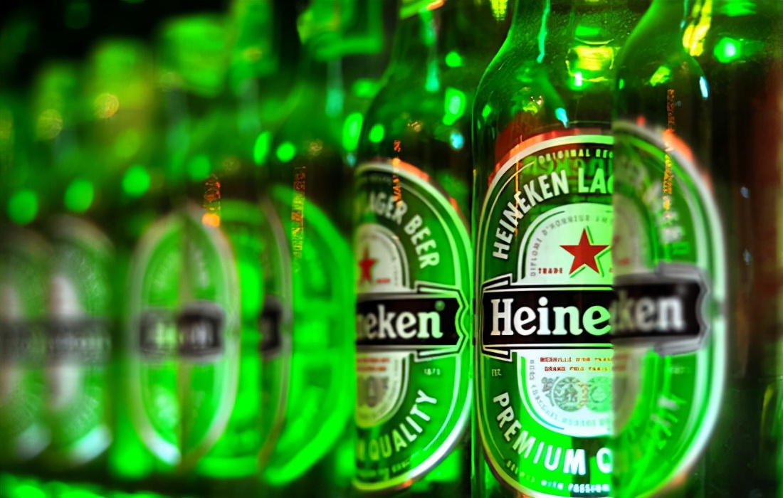 燕京u8啤酒和青岛啤酒哪个好,品牌好喝的啤酒推荐排行榜