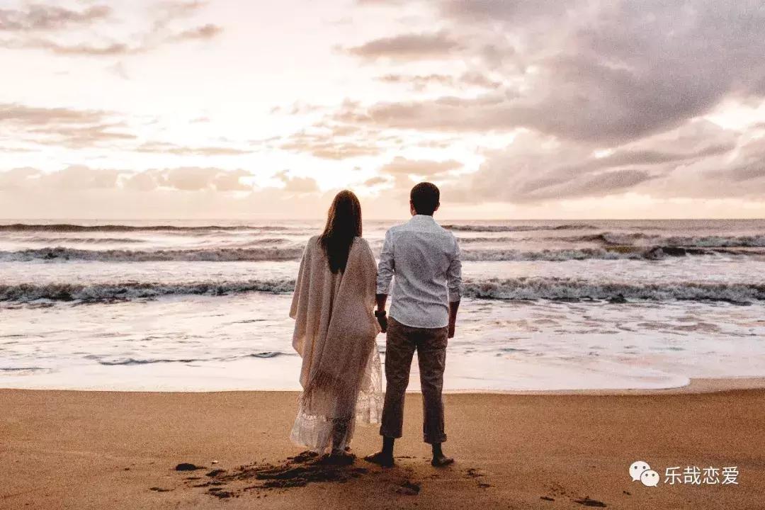 缺爱女人谈恋爱时的表现,和极度缺爱的女生谈恋爱