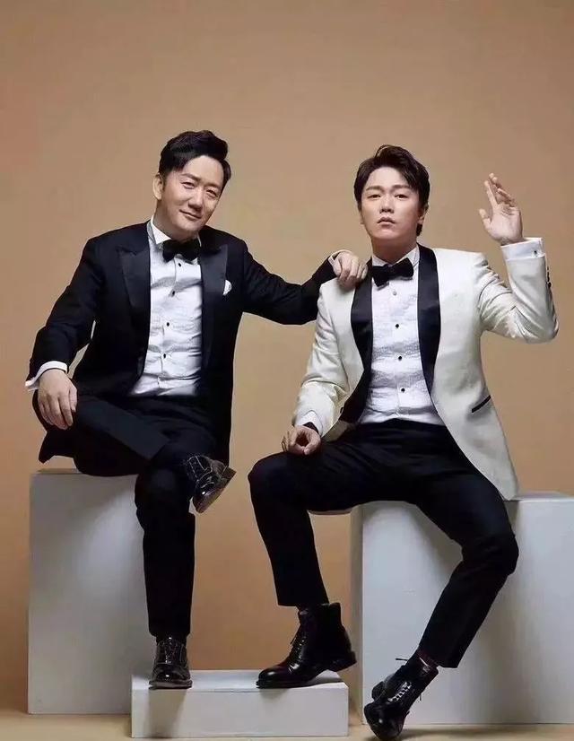 肖央唱歌筷子兄弟小苹果,肖央王太利筷子兄弟