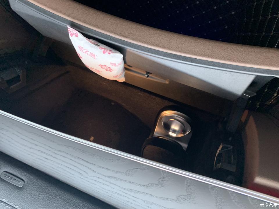 24款奔驰e级购车指南,奔驰e级4座多少钱