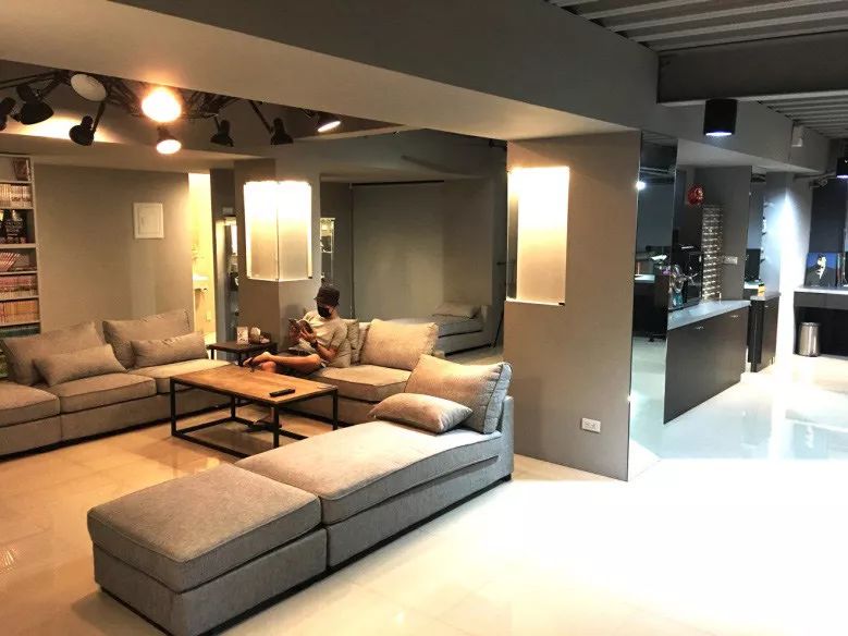 大神也改稿,SK-II设计师历经4稿终得甲方爸爸首肯