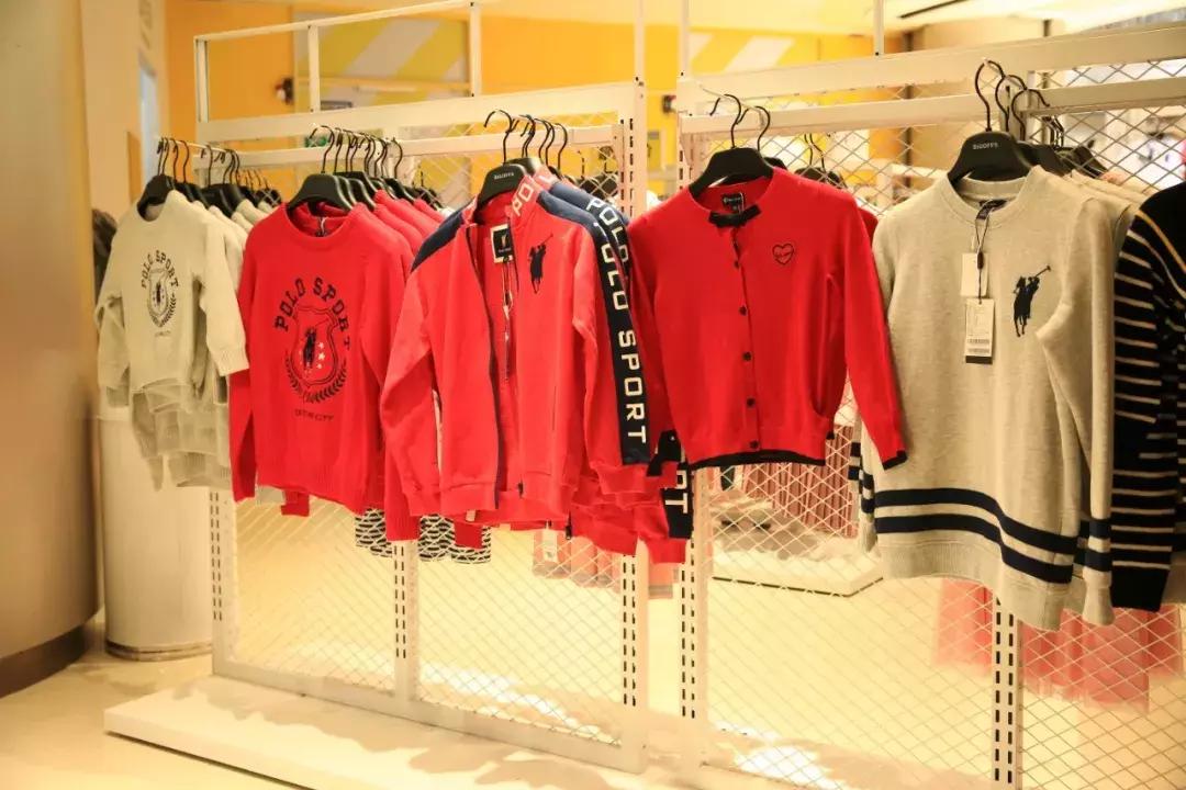 天津5000平米折扣卖场,天津大卖场