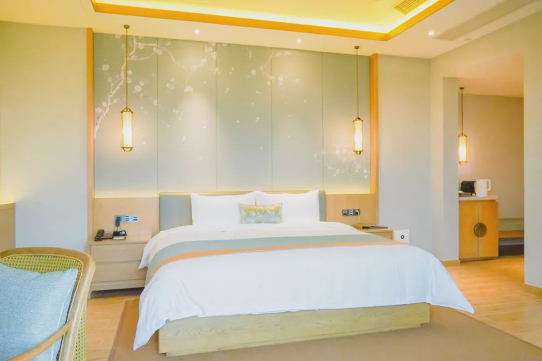 柳州周边迅速蹿红的江枫船屋别墅!天空之境简直美绝了