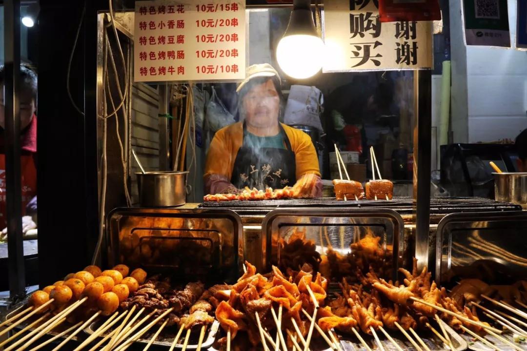 建设路伊藤附近美食推荐,成都美食攻略建设路附近