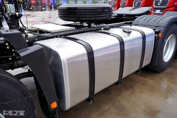 陕汽德龙x5000牵引车都有什么颜色,陕汽德龙x5000图片大全