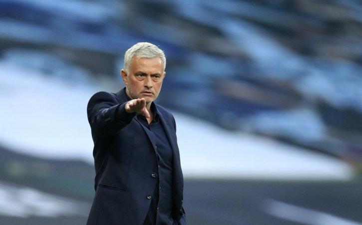 英媒嘲讽热刺:12月整月射正次数和曼联单场比赛一样多