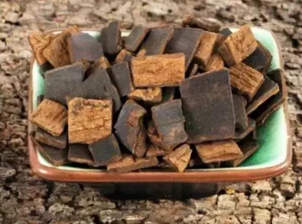 秦地无闲草,秦地无闲草作用