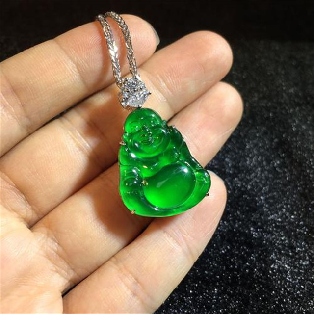 潘多拉类似的饰品牌子的优劣势 (潘多拉首饰材质怎么样)