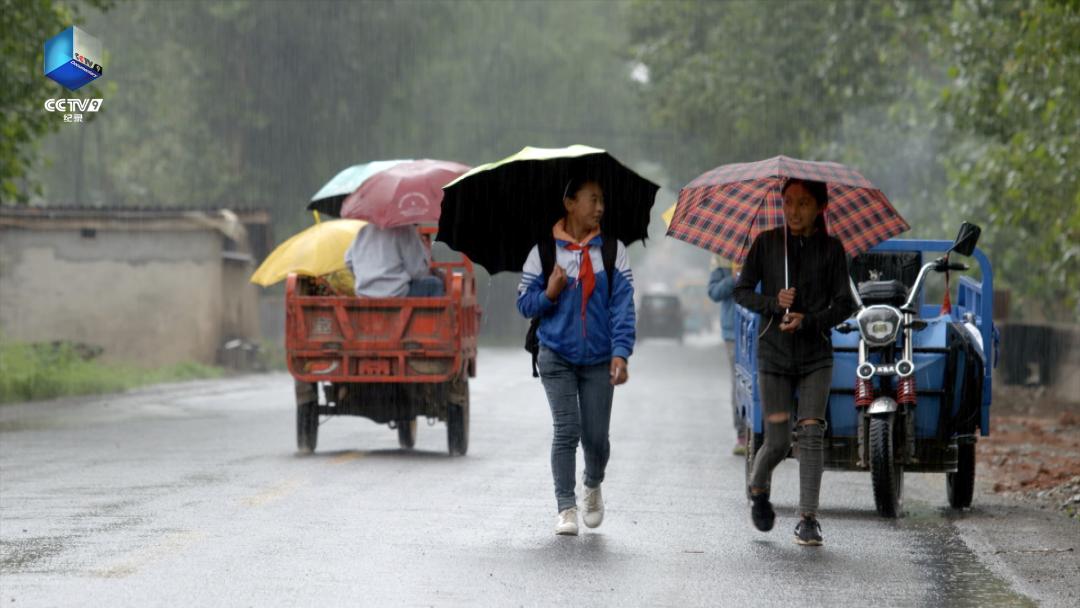 聚焦脱贫攻坚，《前进吧！少年》讲述温暖有力的少年成长故事