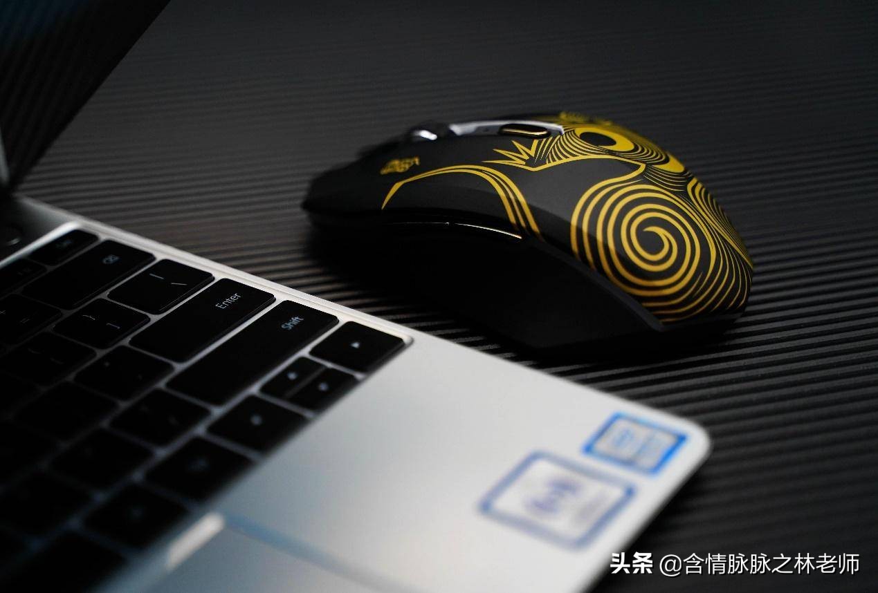 达尔优牧马人lm125跟em915哪个好,达尔优牧马人鼠标em915kbs五代黑色