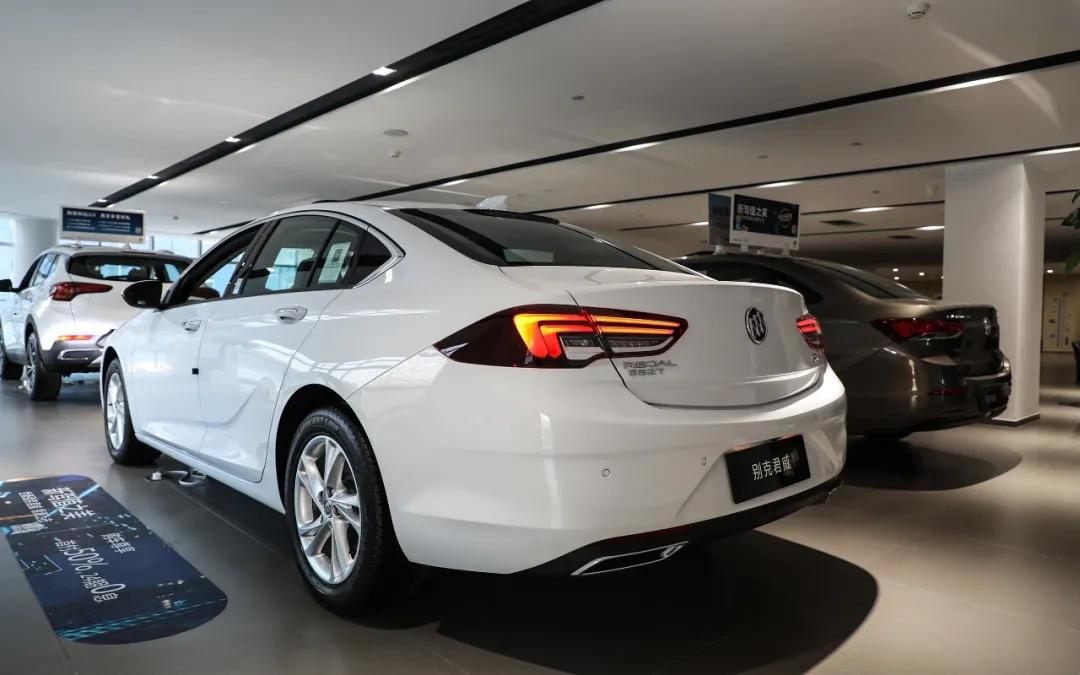 别克君威混动版销量,别克君威2023款性价比之王