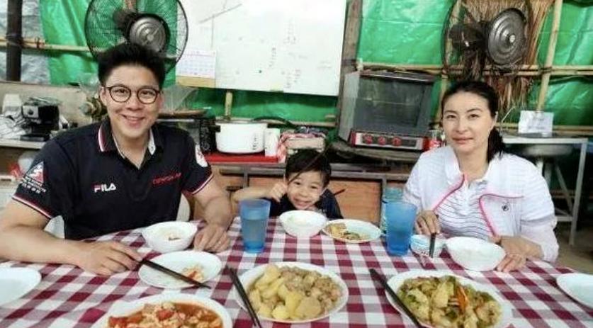 郭晶晶与奚梦瑶有何不同,郭晶晶跟奚梦瑶有可比性