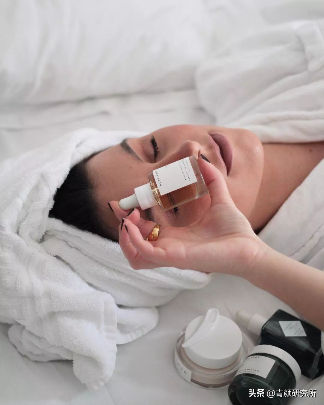 修复角质层薄红血丝敏感肌擦什么,角质层薄红血丝敏感肌肤用什么药