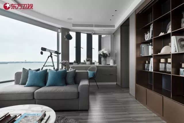 大师设计的湖景房,设计师设计两百平别墅