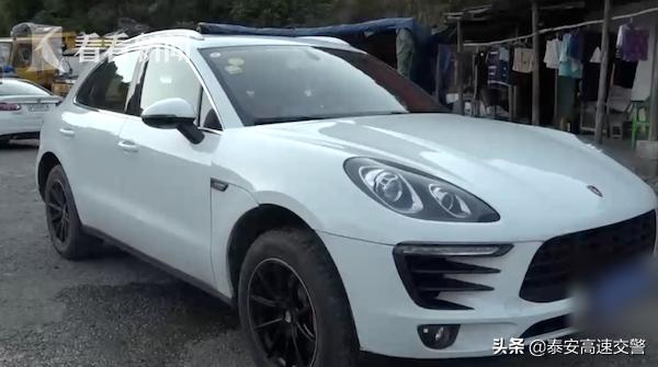 男子将自家众泰汽车改成保时捷 (43岁男子把众泰改装成保时捷)