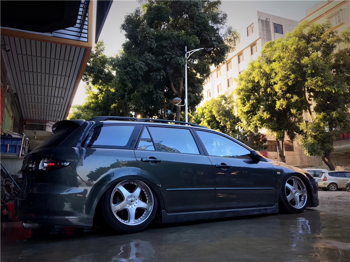 东瀛宝马马自达6,马自达6旅行版试驾视频