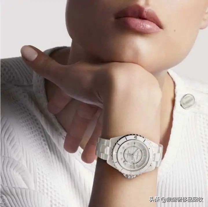 女生手表推荐小众品牌电子手表,女士手表10大名牌瑞士腕表