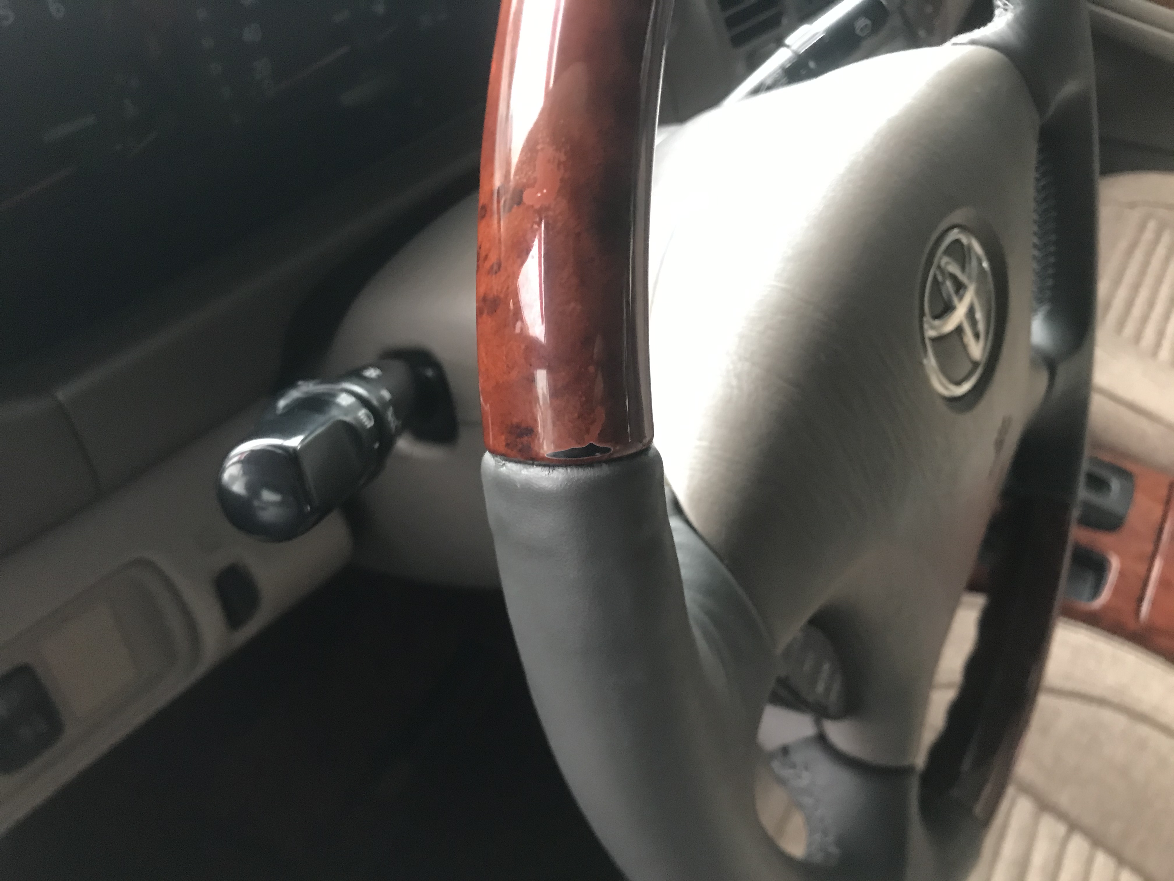 花两万块买一台老奔驰,花两万买一台豪车