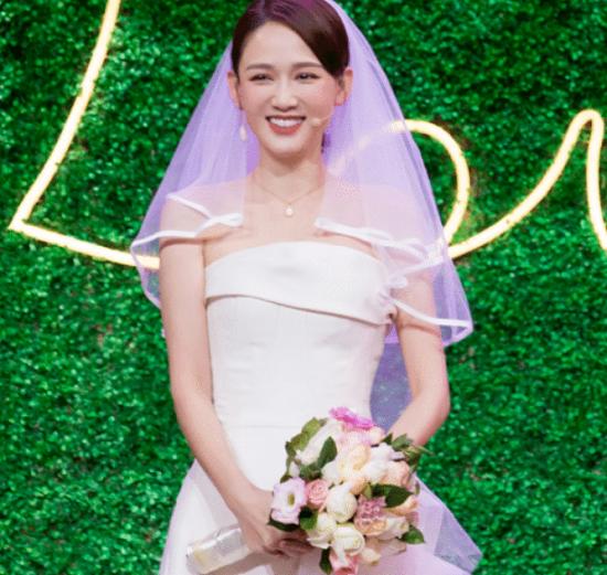 陈乔恩穿婚纱,陈乔恩穿礼服如此惊艳