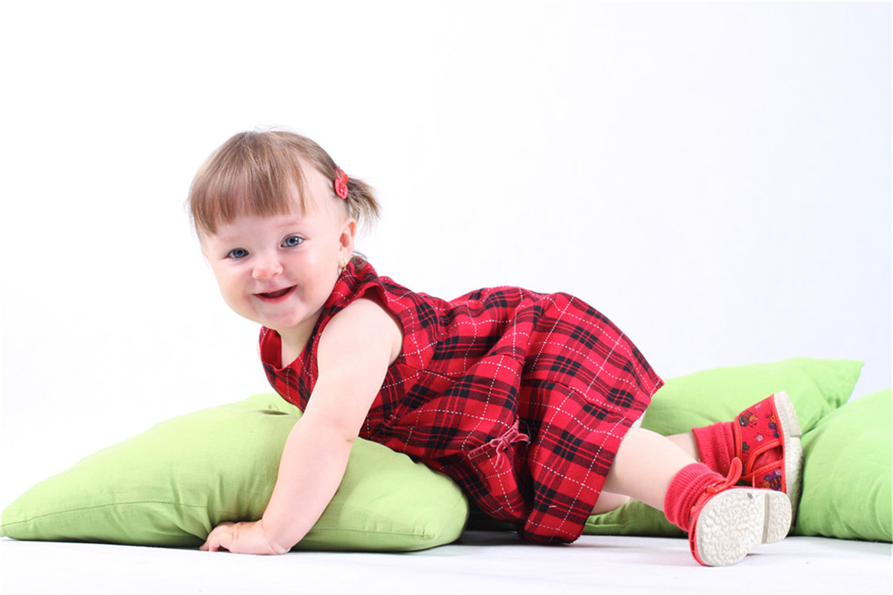 宝贝缺钙吃什么补得最快,宝贝缺钙的症状有哪些