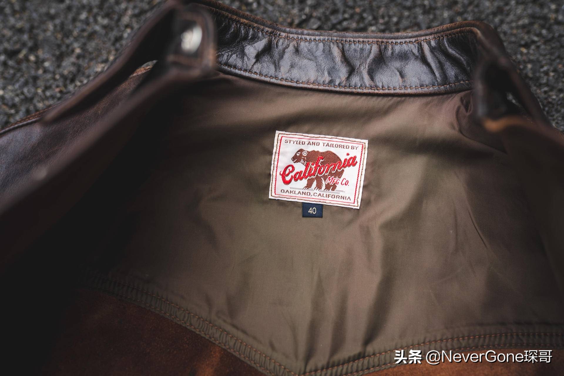 一件美特斯邦威衬衫,一件橘色衬衣