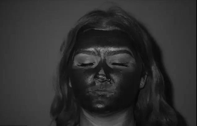 怎么淡化防晒导致的色斑 (淡化色斑防晒)