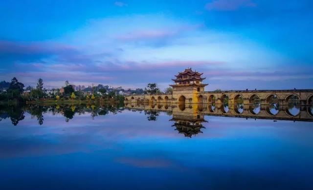 高考古诗艺术手法,高中语文古诗一般有什么手法