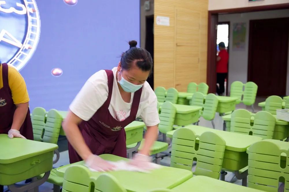 南通市通州区实验小学校园文化,三尺讲台展芳华教师风采