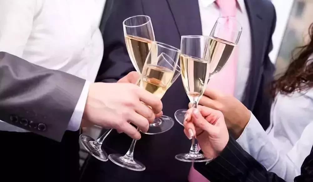 你一个小时值多少钱,你的一天价值多少钱