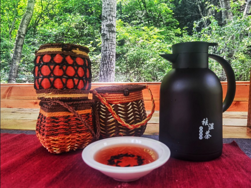 宿在驼梁，感受一种无忧的生活/郝贵云