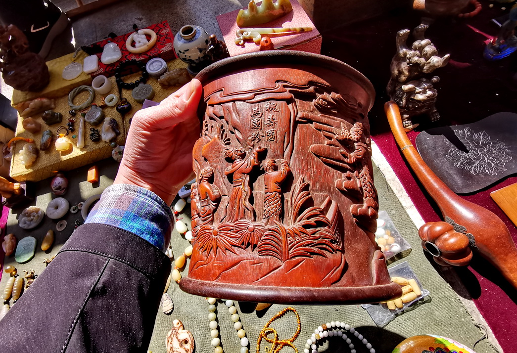 沈阳古玩市场都能买到啥,逛地摊古玩古董老物件