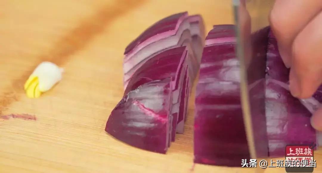 烤鱼不用锡纸的做法,烧烤烤鱼最简单的方法