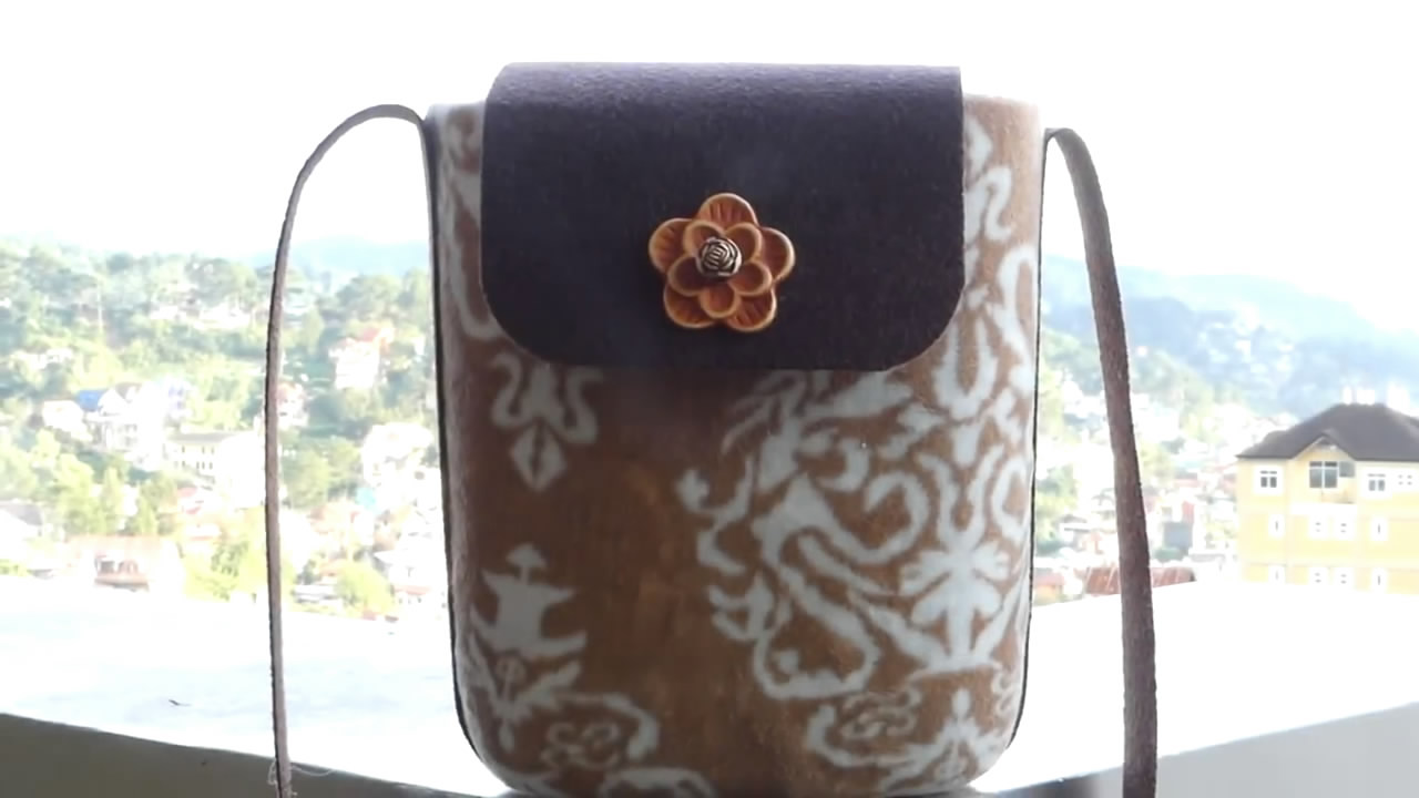 旧衣自制小挎包教程,怎么用塑料袋加塑料瓶做斜挎包