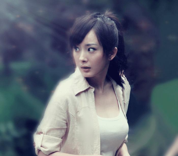 周冬雨三金影后其江湖地位,周冬雨三金影后是资本的选择吗