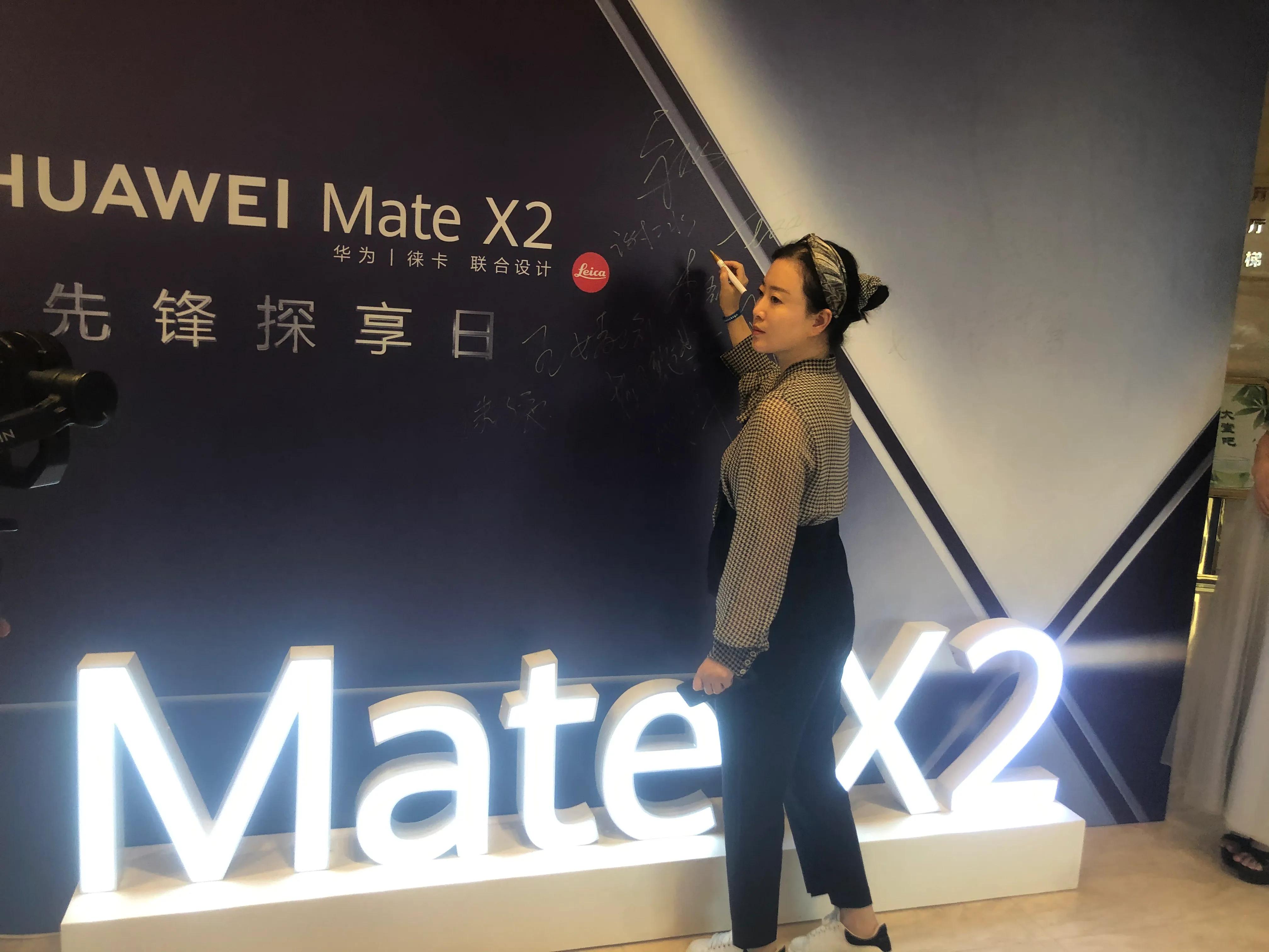 大连珠宝玉石协会秘书长,大连市玉石协会