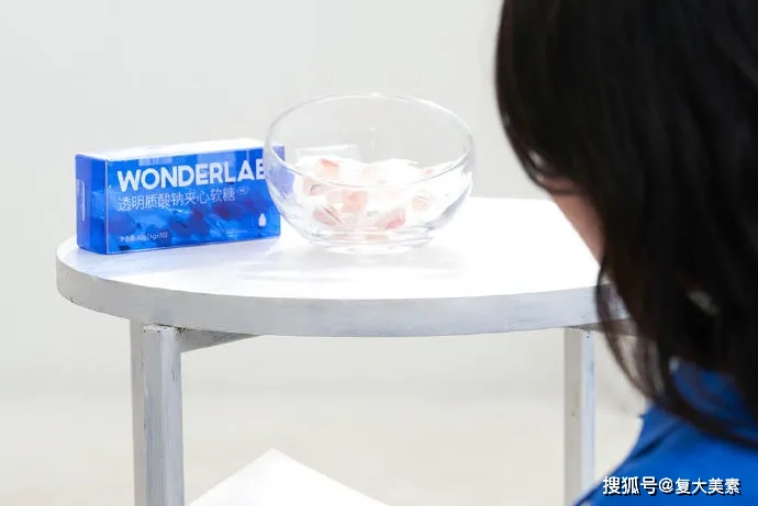 一边“磕糖”一边护肤，年轻人真的需要“能吃的化妆品”吗？