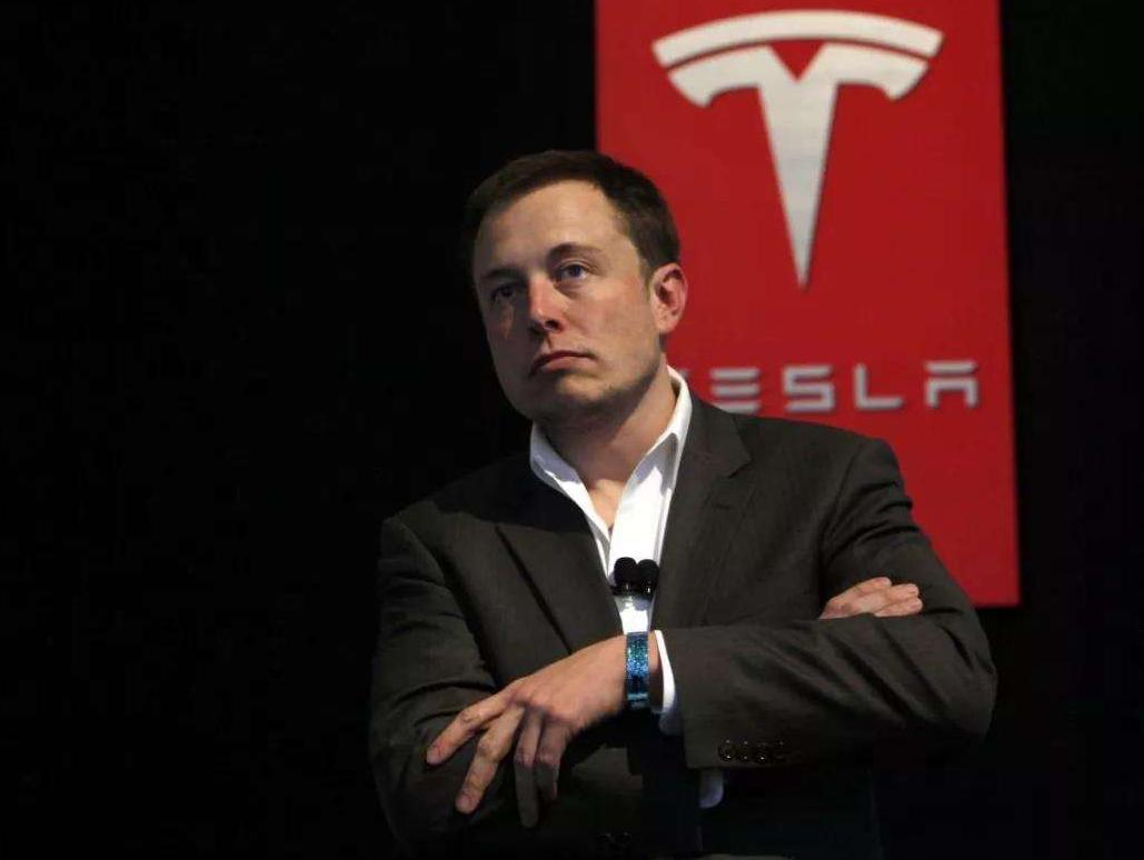 何小鹏朋友圈回怼马斯克,何小鹏怼马斯克