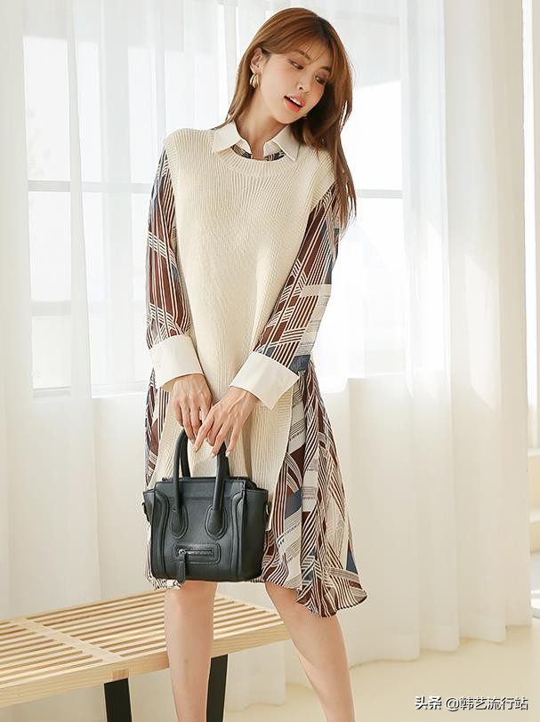 2020元旦韩国发布的新款毛衣款，再次流行休闲款，主题细节带个性