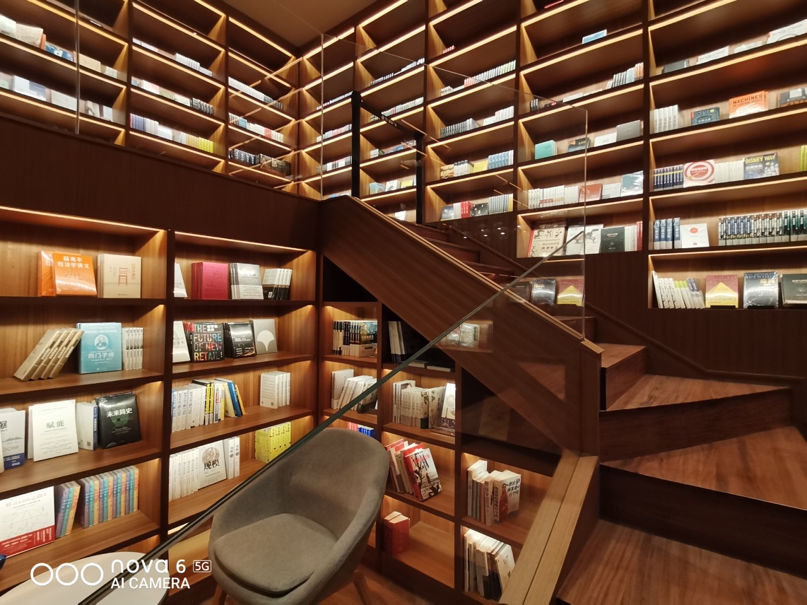 华为nova6开启预约双模5g自拍第一,华为nova6拍照对比p30谁更好