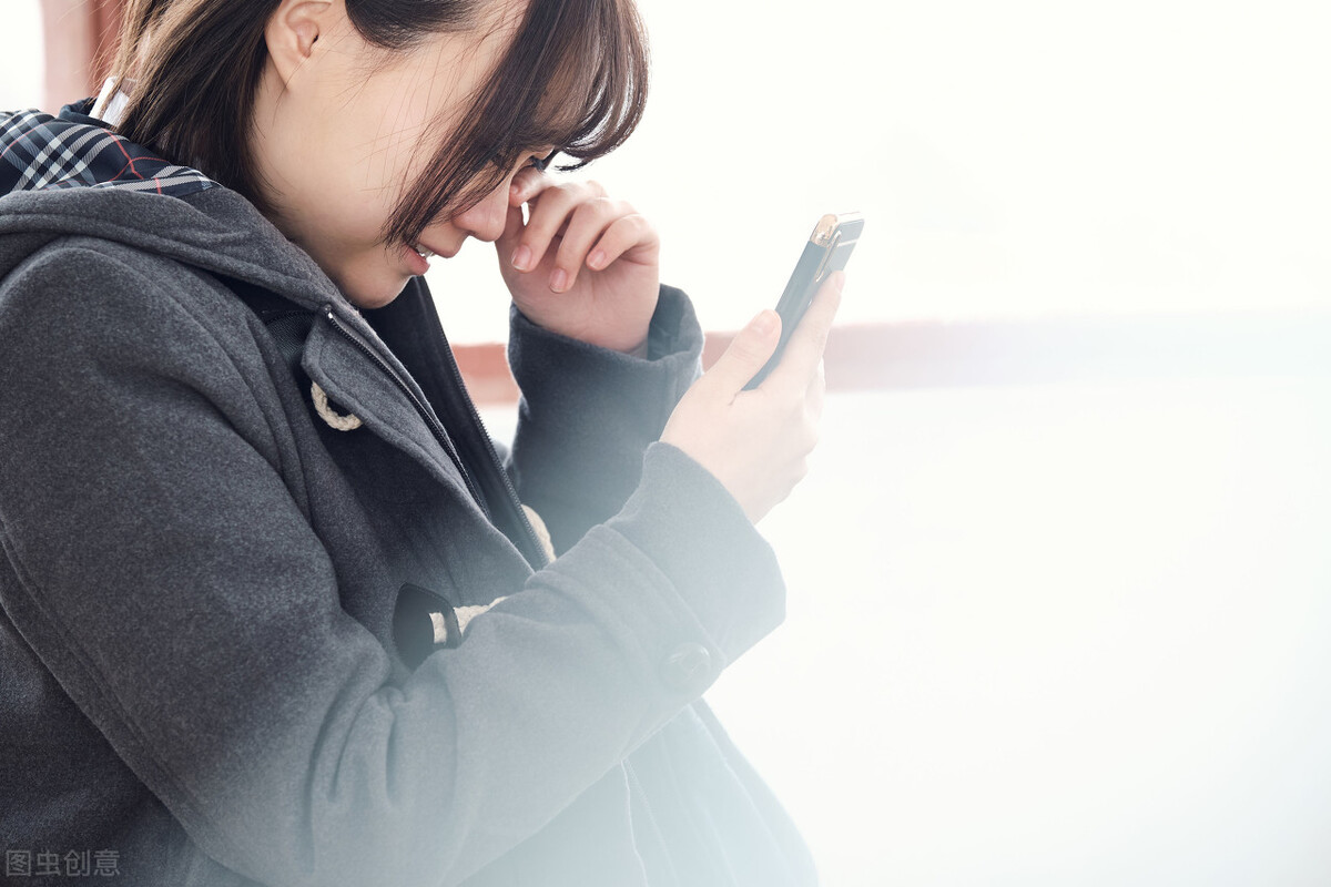 女孩子谈恋爱后为啥会越来越作,为什么女生在谈恋爱的时候那么作