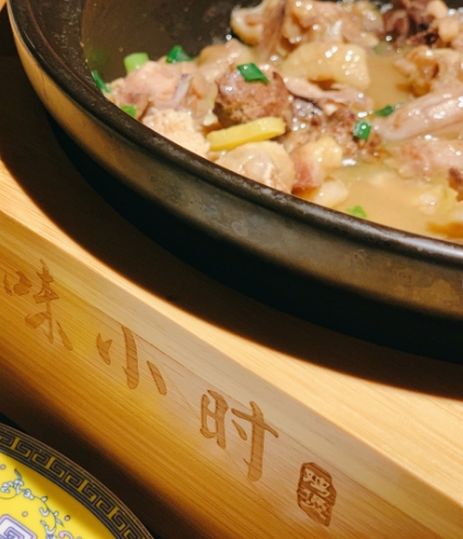 探店深圳烤鸡平湖店,探店网红鸡煲