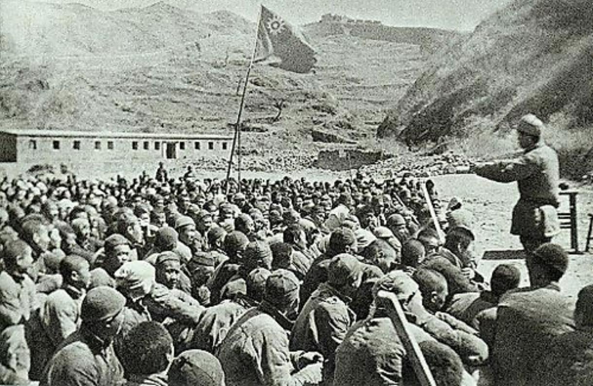 八年艰苦抗战，八路军的*药弹**从哪里来？毛*东泽**指示：另辟蹊径